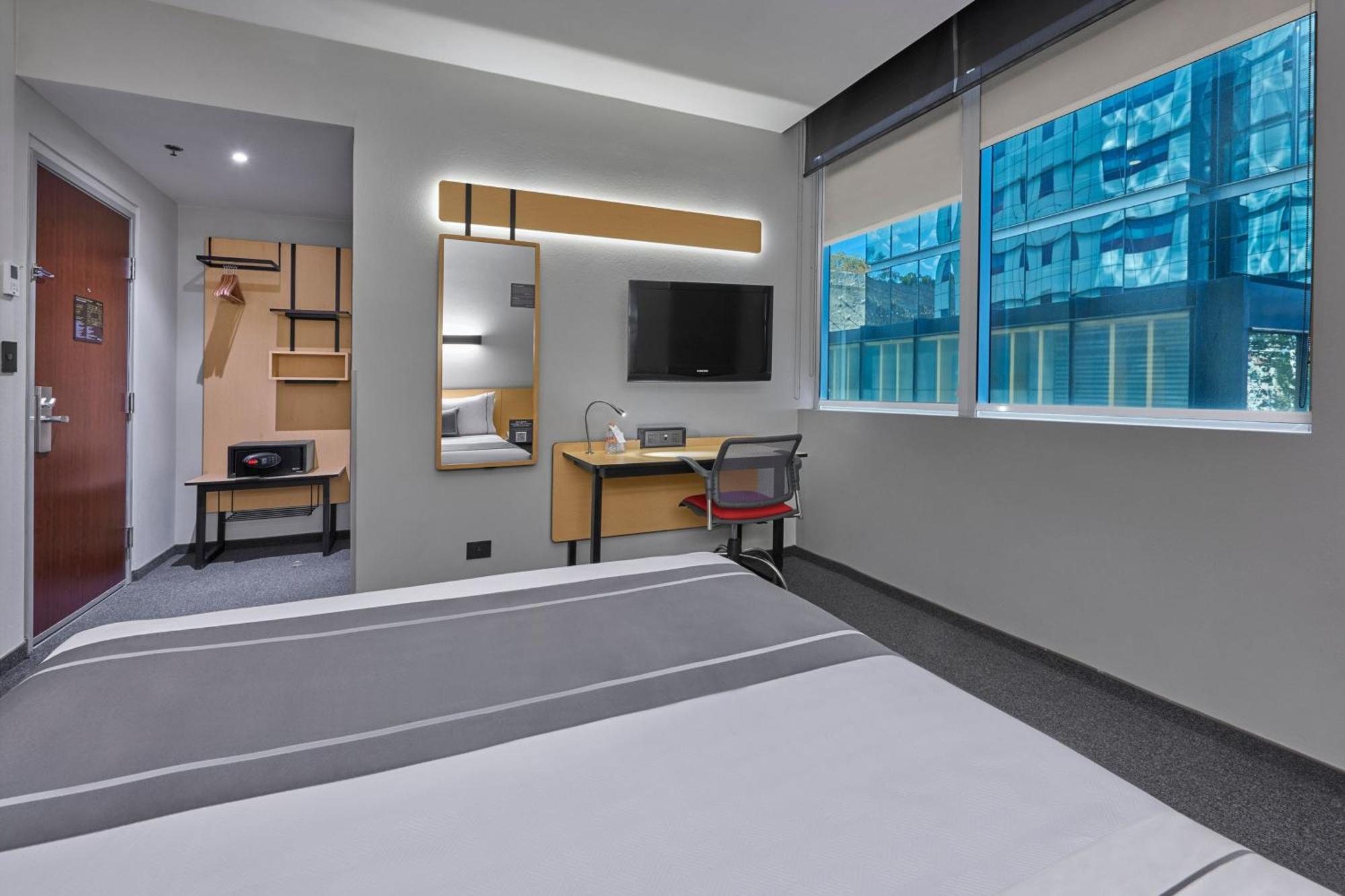 City Express Plus By Marriott Ciudad De Mexico Santa Fe エクステリア 写真